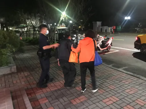 北市7旬失蹤翁找友敘舊迷失方向 夜半離奇癱倒在淡水街頭