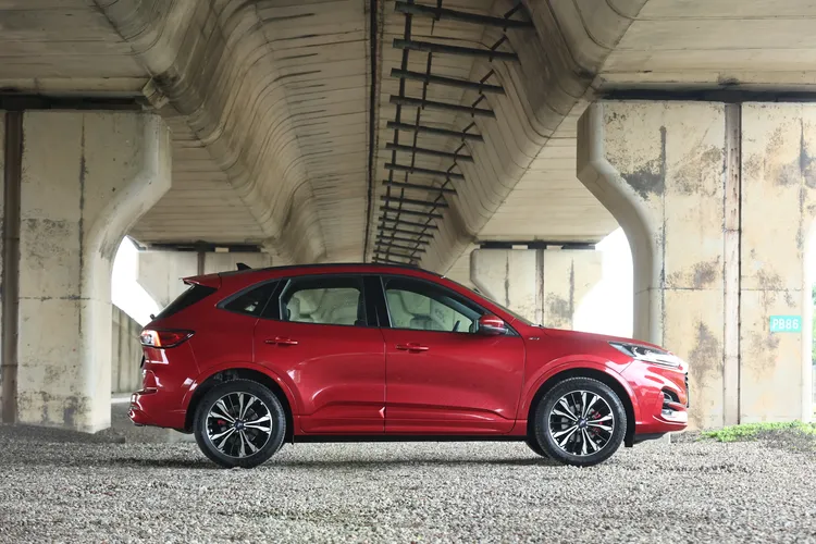 Ford Kuga第三代車型上市2年來曾創造單月銷售超過1500輛，其中ST-Line車型更累積銷售1.4萬台之多。翁玉信攝