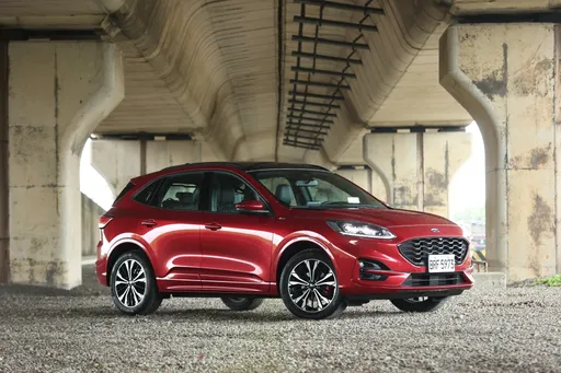 壹蘋試駕｜熱血暖爸就要這一味　Ford Kuga EcoBoost 250 ST-Line X新年式更超值