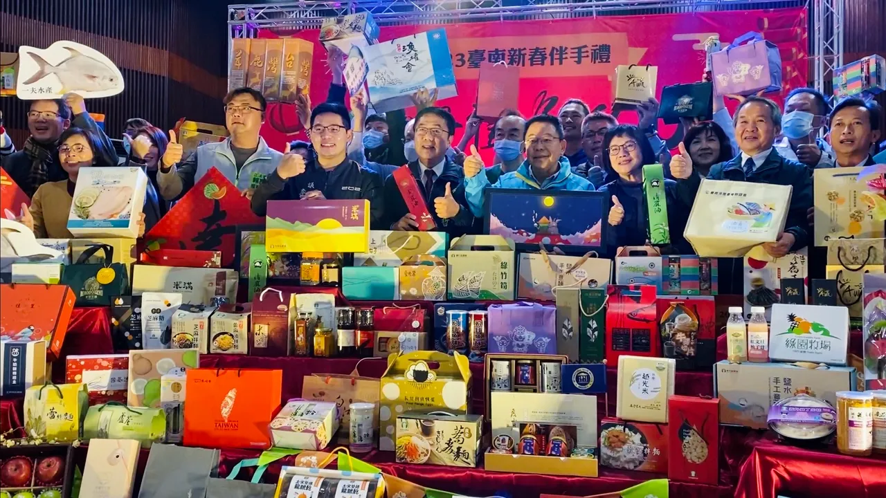 台南伴手禮琳瑯滿目。王志弘攝