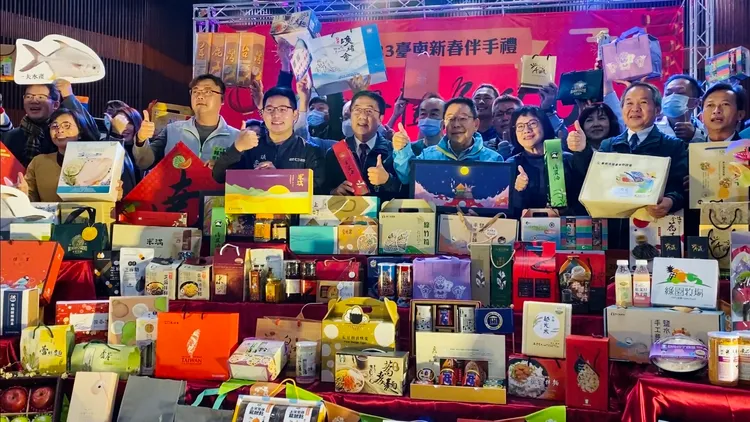 台南伴手禮琳瑯滿目。王志弘攝