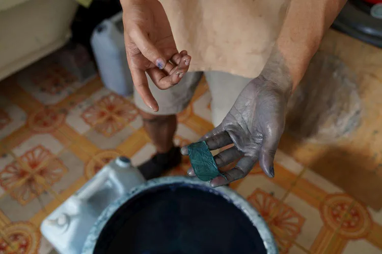 「Dye業」工作室接待民眾或遊客體驗藍染工藝，讓更多人認識不一樣的新竹。新竹市政府提供