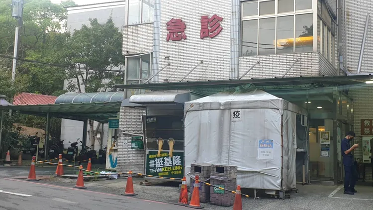 女學生送至三軍醫院搶救仍回天乏術。資料照片