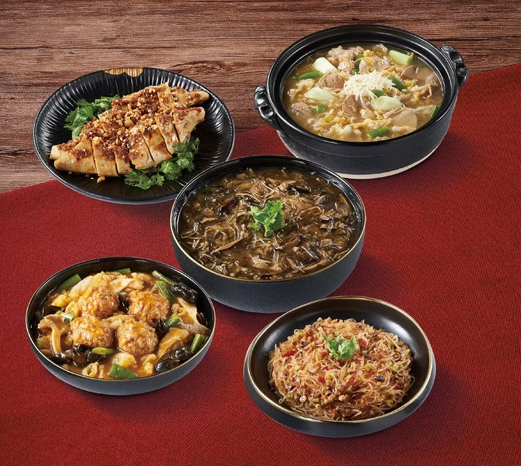 五福臨門年菜組，1380元，全聯。業者提供