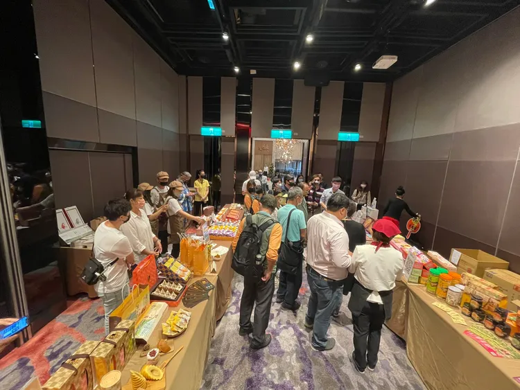 專家學者到礁溪溫泉實地現勘評鑑。宜蘭縣溫泉產業發展協會提供