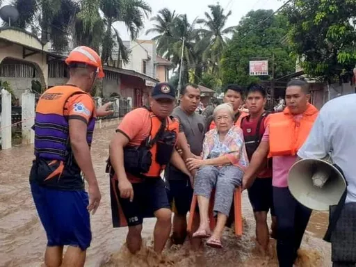 菲律賓土石流1死3失蹤　耶誕豪雨災情增至33死