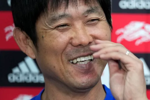 世界盃帶領日本痛擊德國、西班牙的監督續約了！超驚人年薪曝光