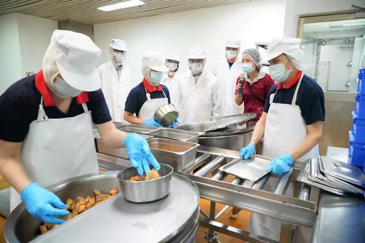 對岸封殺178件水產!營養午餐吞不下去 漁會教團曝2大困境