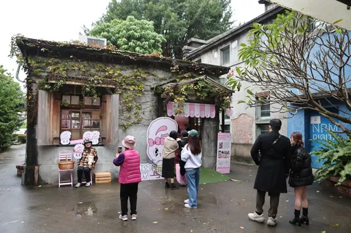 艾絲樂小兔快閃店首登台 百款獨家周邊軟萌亮相