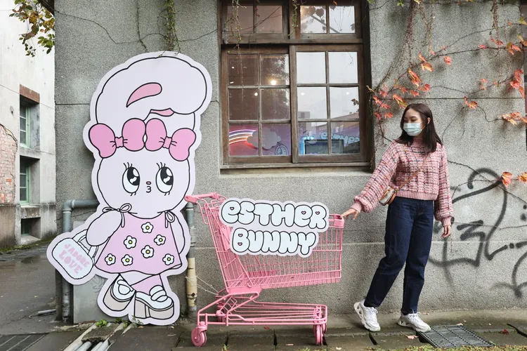 粉粉購物車。翁玉信攝