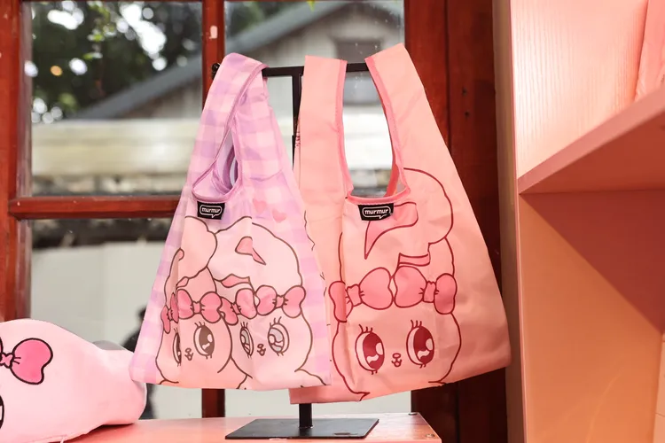 murmur聯名便當袋，售價330元/個。翁玉信攝