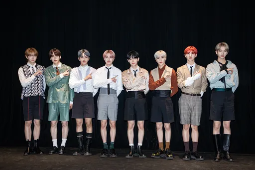 韓國男團「EPEX」台灣首度亮相 放話吃爆牛肉麵