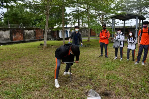 花蓮環保小尖兵參訪油庫、亞泥礦區 環保意識向下紮根