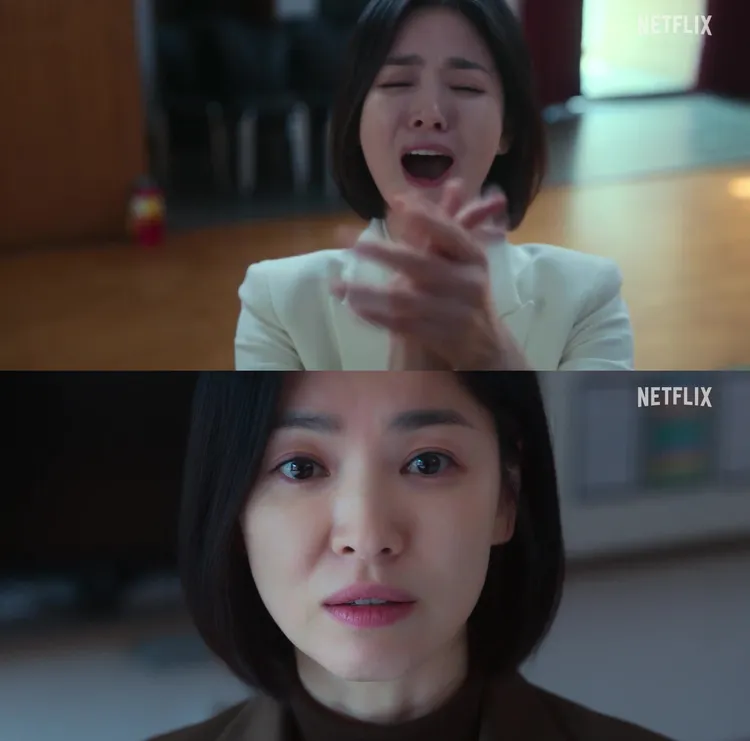 宋慧喬預告中拍手歡呼（上圖），接著面無表情說出「我現在非常興奮」，溫度差令人不寒而慄。翻攝Netflix