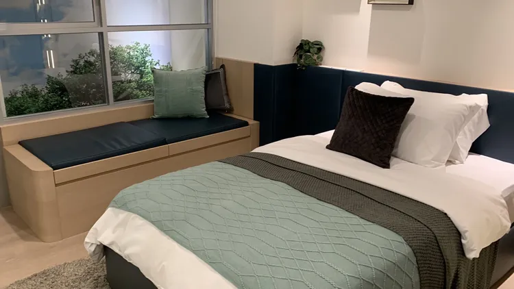 《高年級聚樂部》體驗館現場有套房的樣品屋可以參觀。曾雪蒨攝