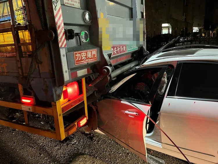 車禍現場。中壢警分局提供