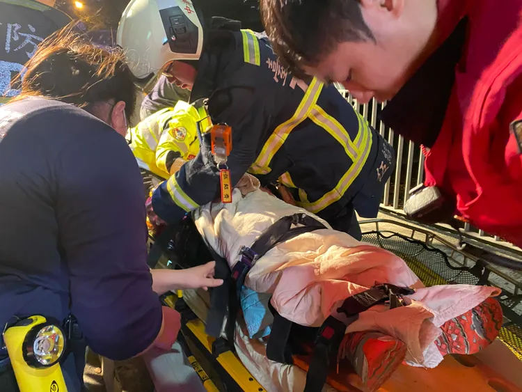 婦人意識清楚無礙。張喆喜攝