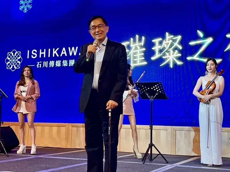 陳水扁指收到蔣萬安市長就職典禮觀禮的邀請函，讓他倍感溫馨。翻攝臉書陳水扁新勇哥物語