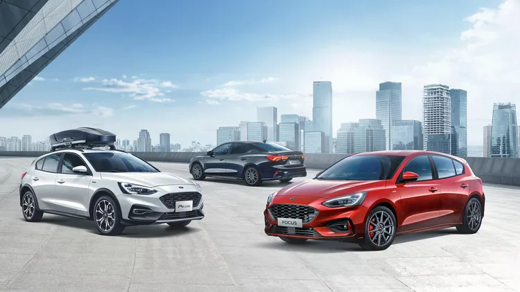 Ford Focus國產中型車系，截至11月底仍繳出不失水準的1萬1239輛車排名第六。事實上，小改款車型也已箭在弦上，預計明年上半年上市。原廠照片