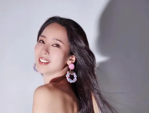 「最美禮生」甄馨感情潔癖獨鍾「母胎單身」 5年沒交男友難過落淚