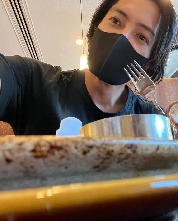 山下智久的日常照吸引40萬粉絲按讚。翻攝山下智久IG