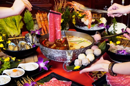 外帶年菜|和牛、紅蝦、干貝圍爐 滿額送肉限量500組