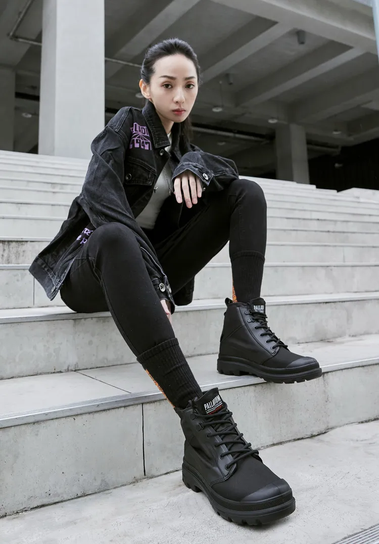 Pampa X Tech WP+曜石黑靴款，3980元。品牌提供