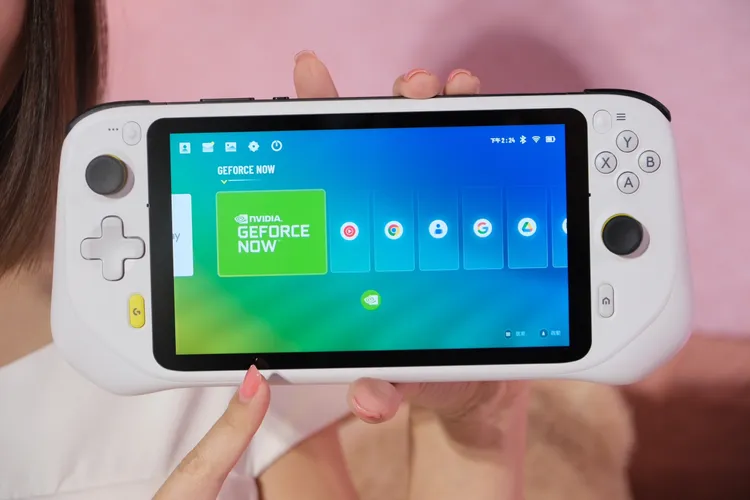 具有7吋大螢幕。陳志淵攝