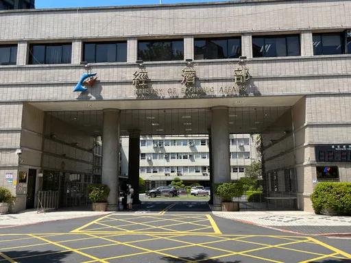 獨家|物價齊漲!經濟部今急開會 逾10家通路商配合「平抑物價」