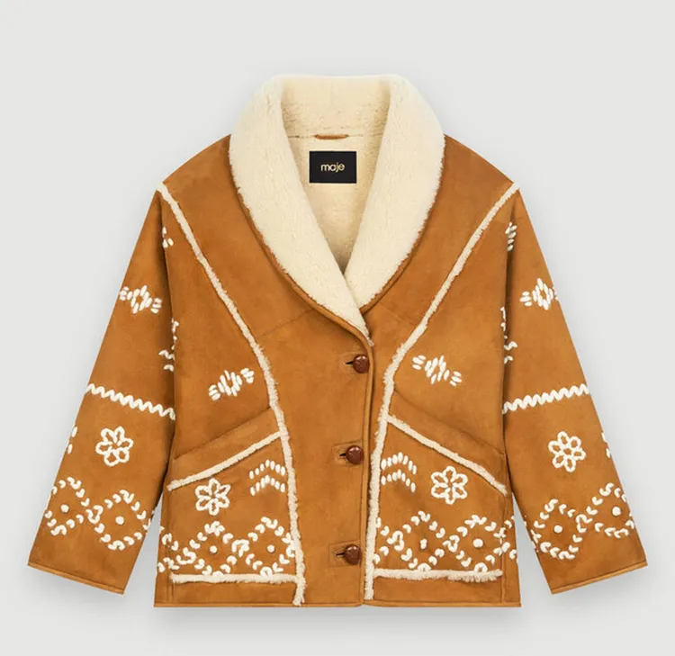 大霈所穿搭的Maje麂皮翻領刷毛大衣，8萬3190元。品牌提供