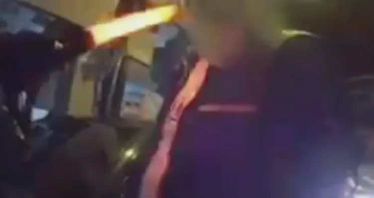 張男接受警方儀器檢測發現有酒精反應。警方提供