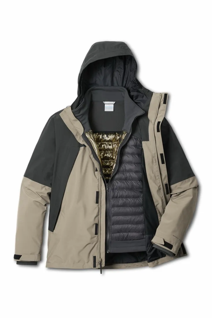 Canyon Meadows Interchange Jacket Omni-Tech男款防水極暖兩件式外套，1萬800元。品牌提供