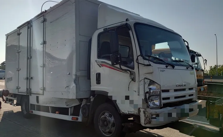 肇事貨車。民眾提供