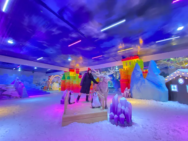 冰雪奇園營造出北歐雪地風情。異想新樂園提供