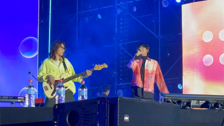 宇宙人樂團登場。張沛森攝