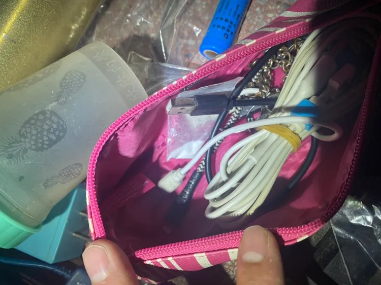 警方在林嫌包包內查獲海洛因毒品。讀者提供