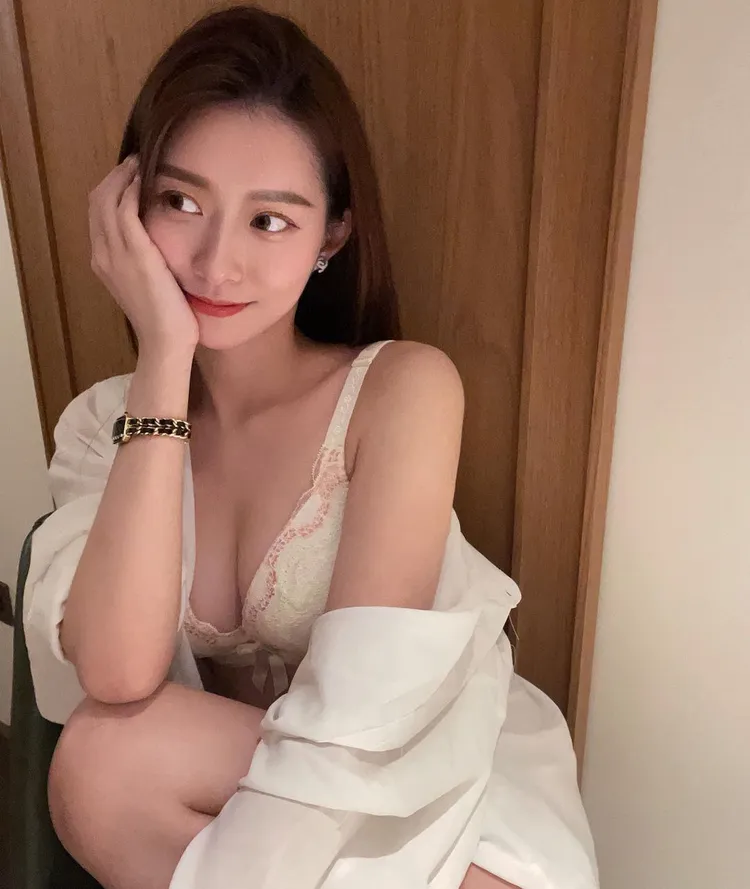 莉安表示自己也是受害者，被駭客盜圖放在許維恩IG上。翻攝莉安IG
