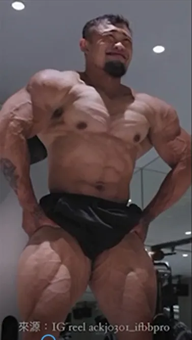 IG :reel :ackj0301_ifbbpro 提供