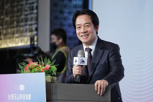 前天才跟蔡英文開會！賴清德上午確診隔離中　府：隨時掌握健康狀況 