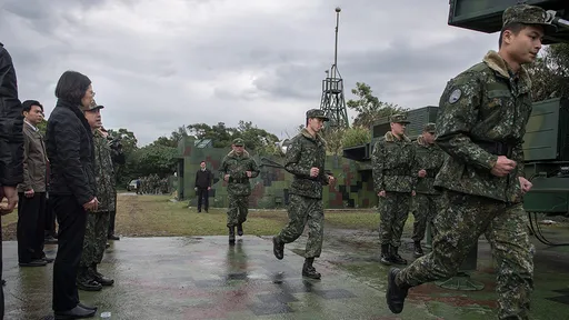役期延長被兵變「聽起來超讚的」 汪怡昕:恭喜又有新選擇了