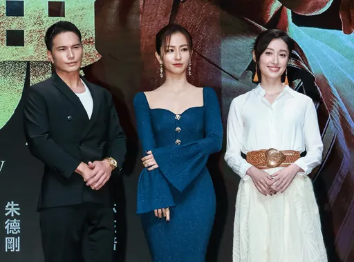 日星市原隼人用身體和周曉涵交流 「最有挑戰床戲」拼了