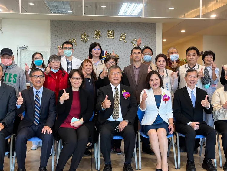 新竹榮譽國民之家今天（6日）上午舉行第30任家主任布達宣誓典禮。新竹榮家提供