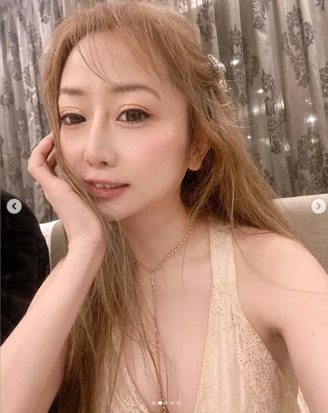 T妹說自己的爺爺也幾乎將身家奉獻給神。引自tiffanychen22的IG