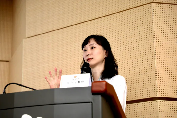 范乃文提醒，乾眼症不是只有「乾」而已。北榮提供