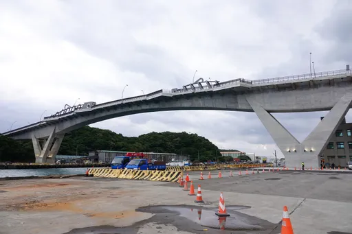 耗資近10億!歷時2年5個月重建 宜蘭南方澳大橋今通車