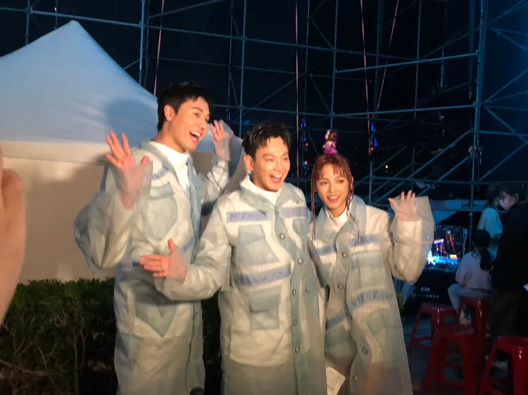 風田(左起)、威廉與朵拉。讀者提供