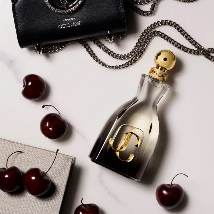 JIMMY CHOO I WANT CHOO Forever熾愛永恆淡香精，40ml／2150元、60ml／3250元、100ml／4400元。品牌提供