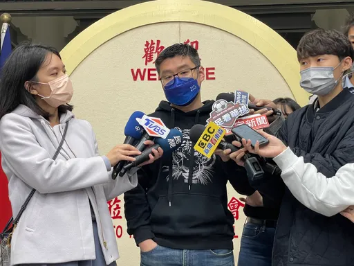 不是火車對撞!徐弘庭舉梅西、C羅例 讓年輕人接棒受訓