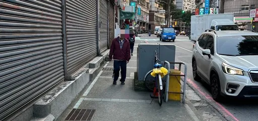 80歲翁獨自離家不知去向 警調監視器30分鐘尋獲