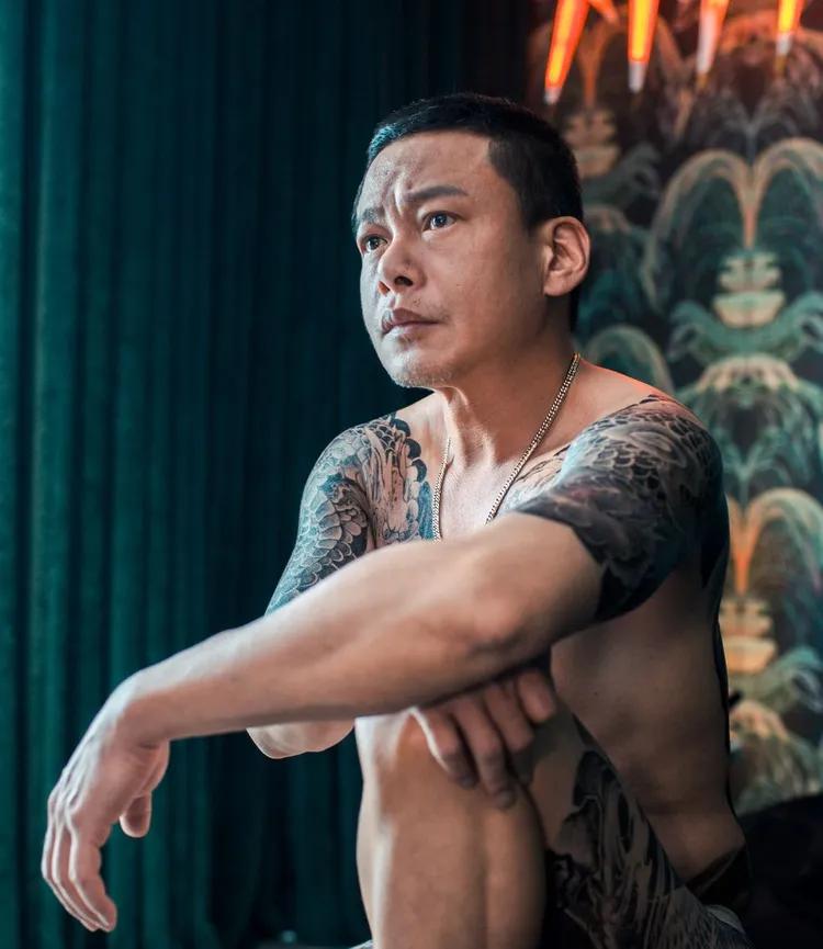 《山中森林》由金馬影帝李康生監製暨主演。翻攝李康生臉書